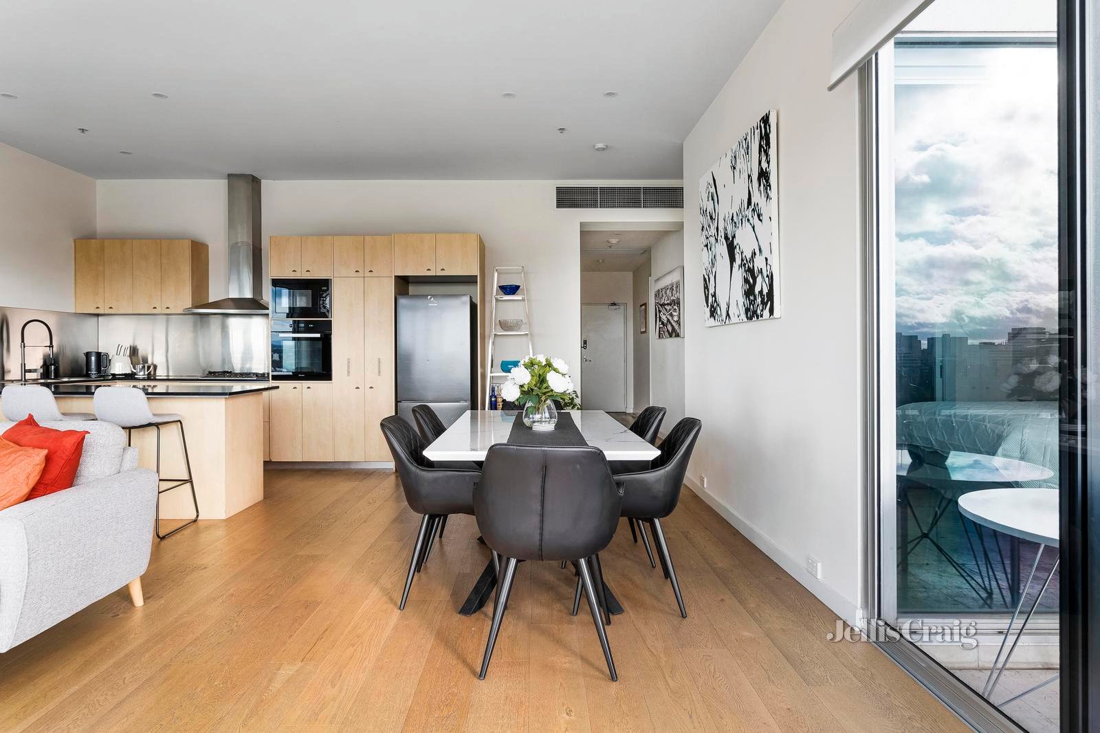 1204/166 Wellington Parade, East Melbourne image 6