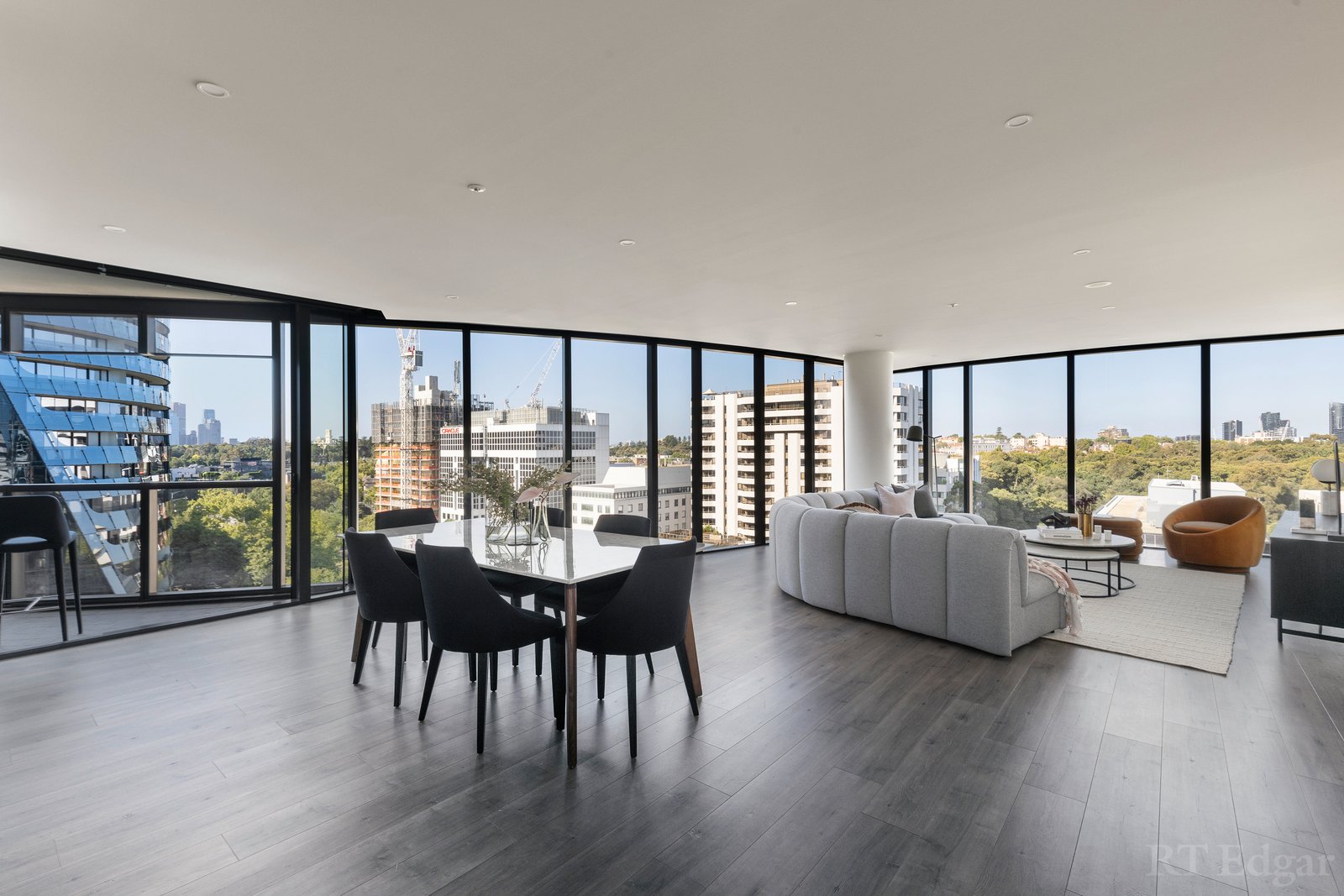 Property Gallery Thumbnail 2