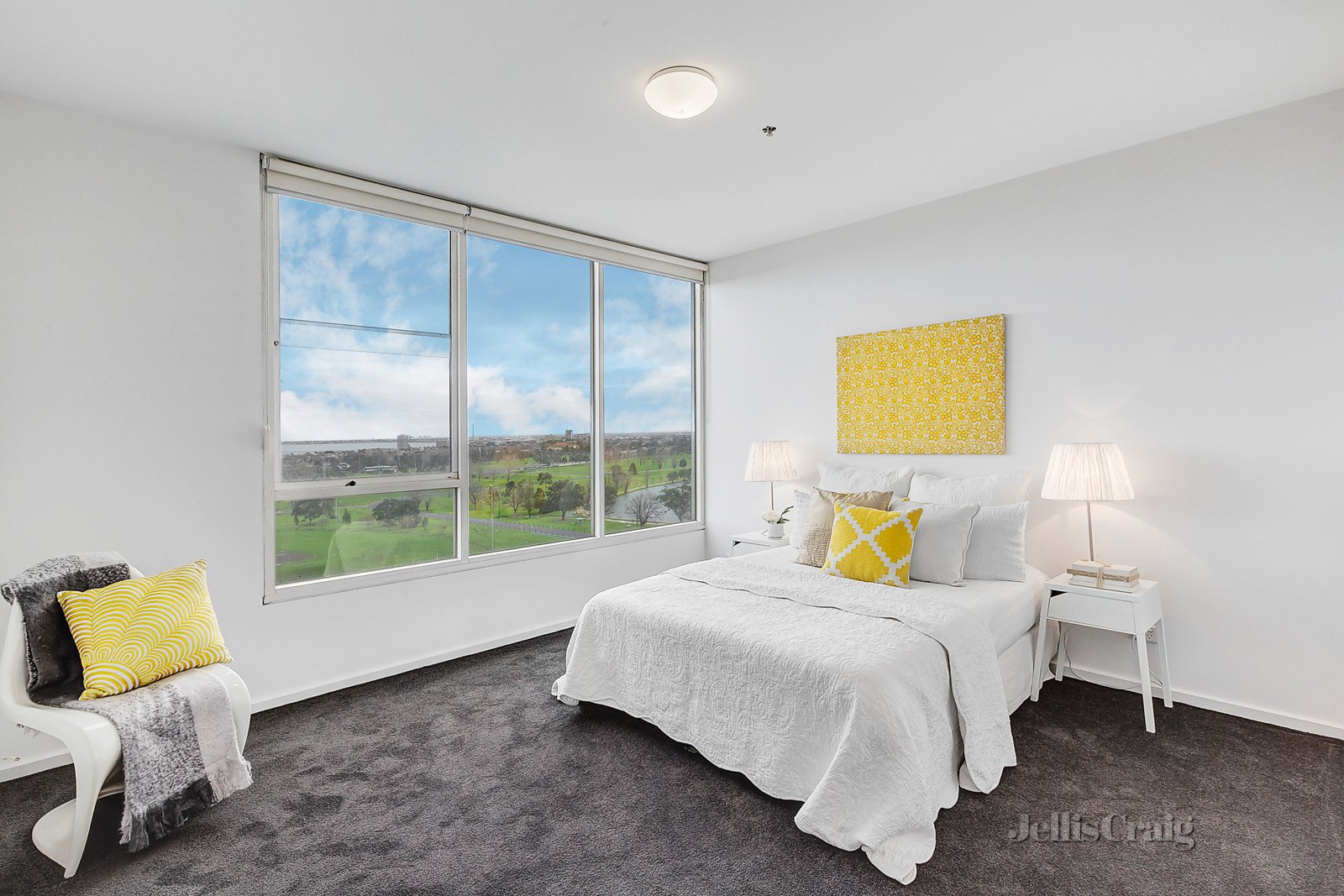 1204/82 Queens Road, Melbourne image 4