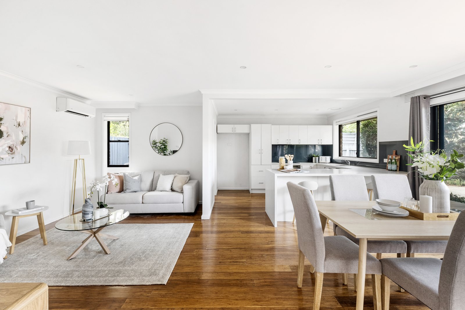 Property Gallery Thumbnail 3