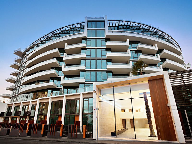 Property Gallery Thumbnail 9