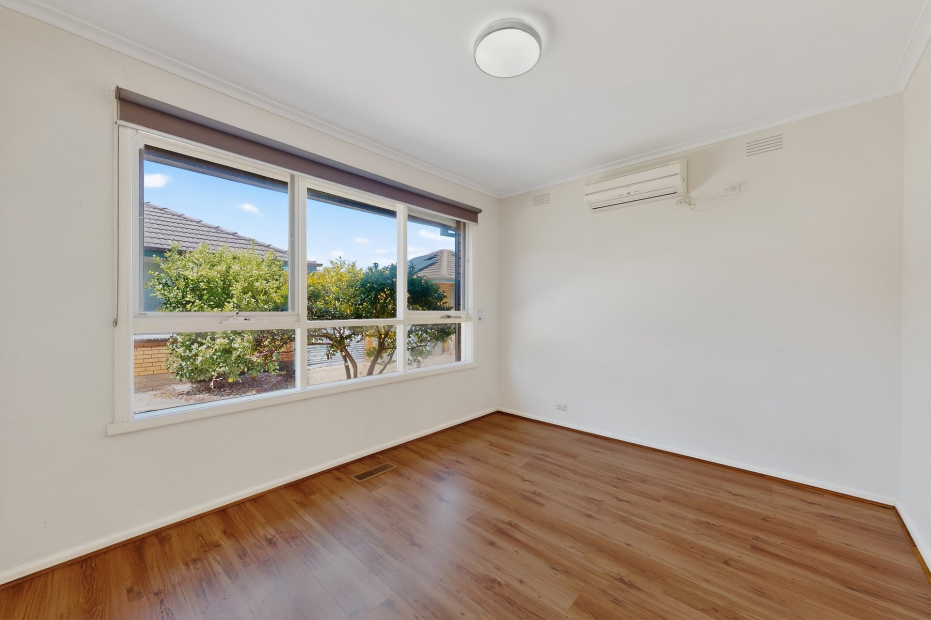 1/207 Grange Road, Glen&nbsp;Huntly image 9