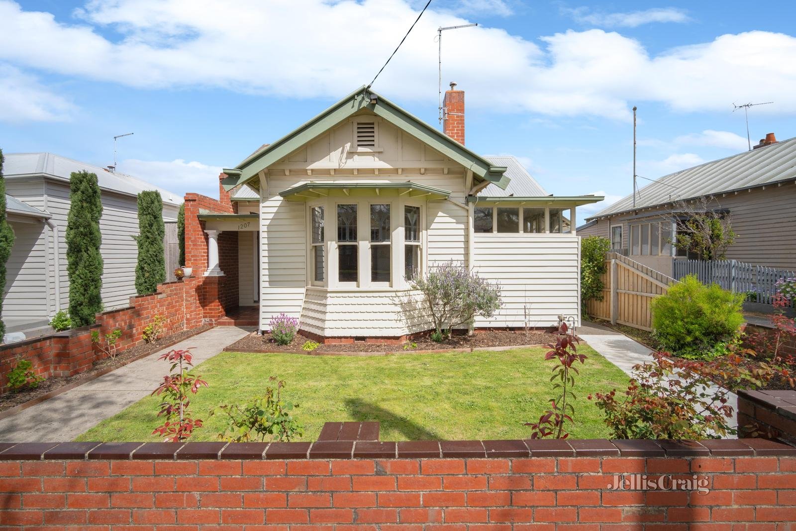 1207 Mair Street, Ballarat Central image 1