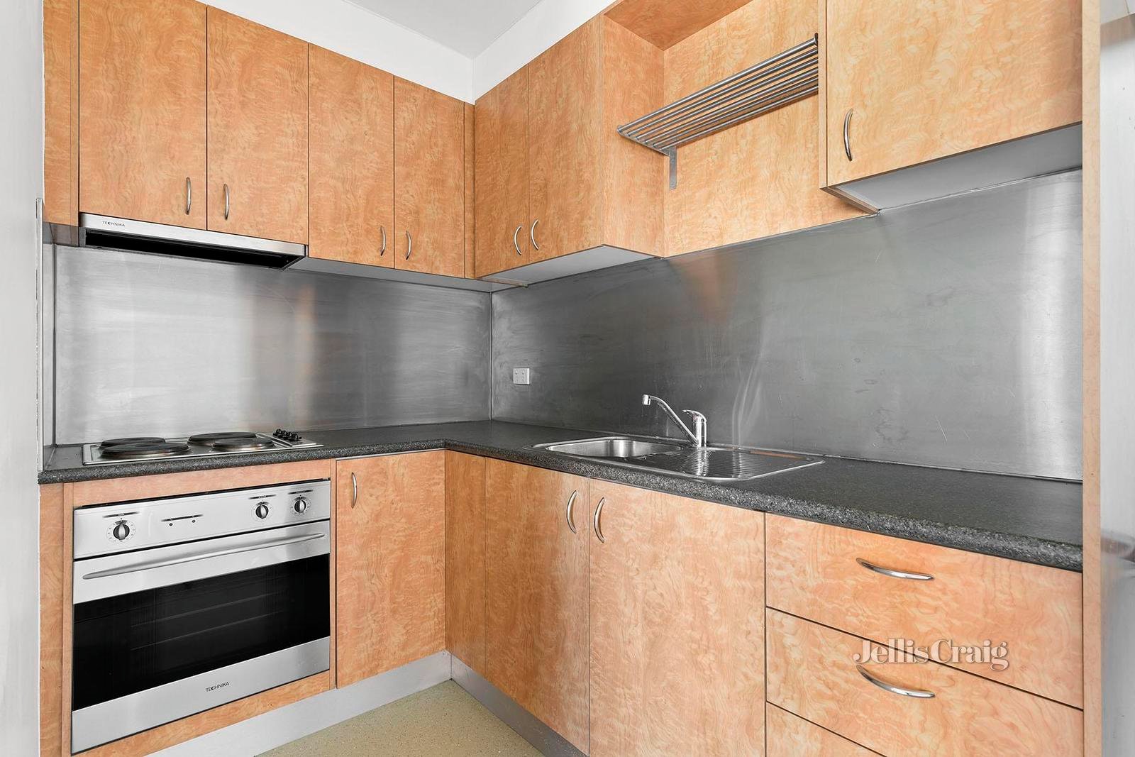 1/208 Gillies Street, Fairfield image 3