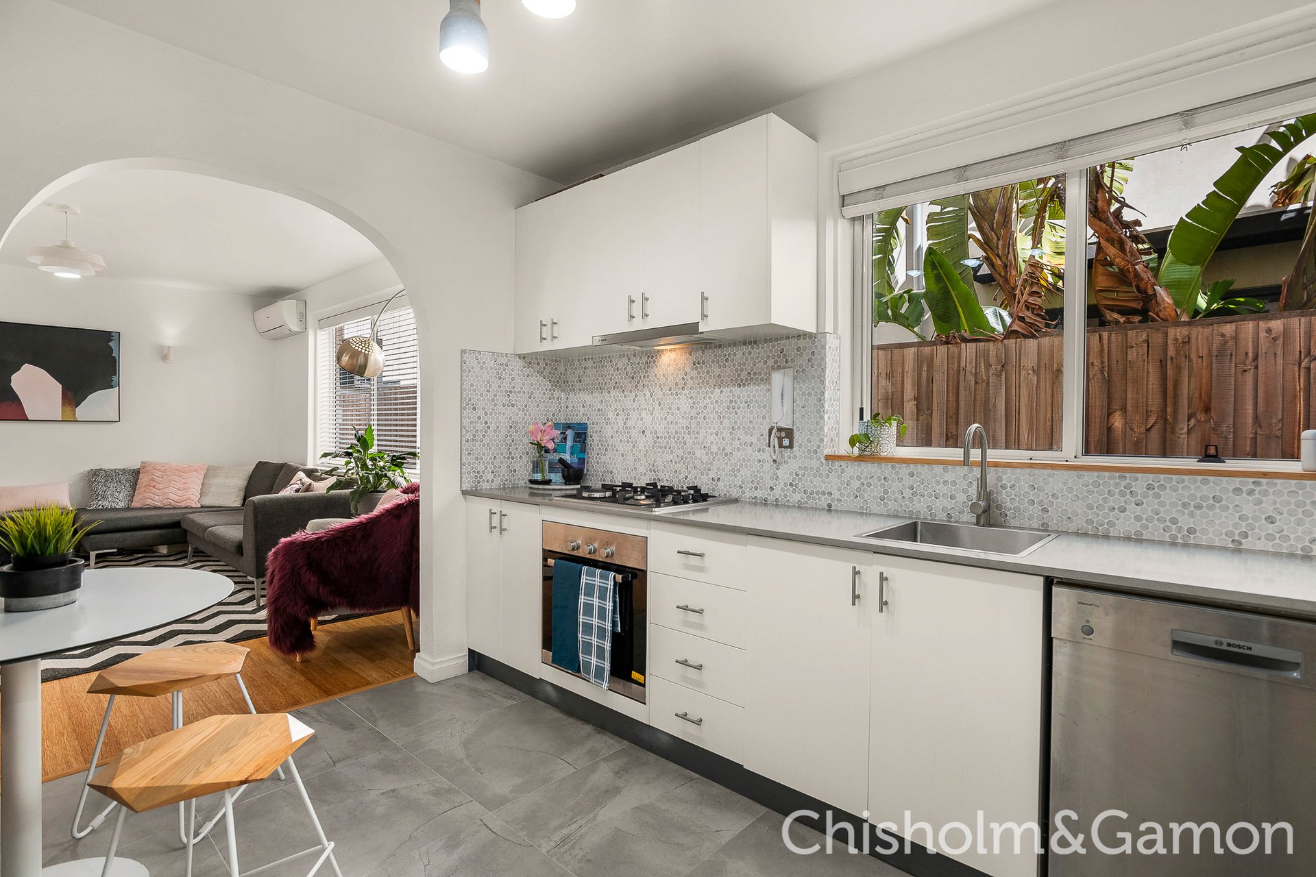 1/208 Tennyson Street, Elwood image 3