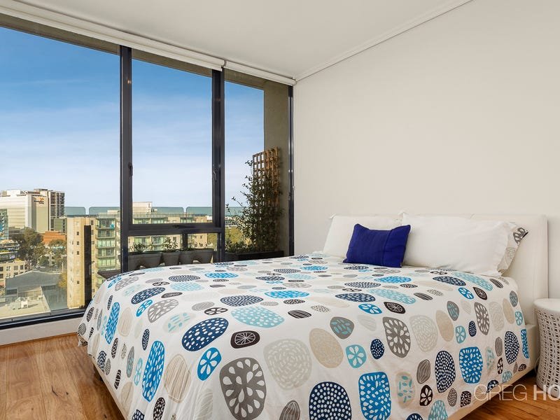 1208/38 Bank Street, South Melbourne image 5