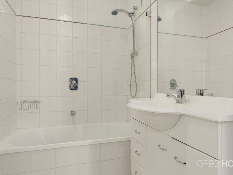 1208/38 Bank Street, South Melbourne image 6