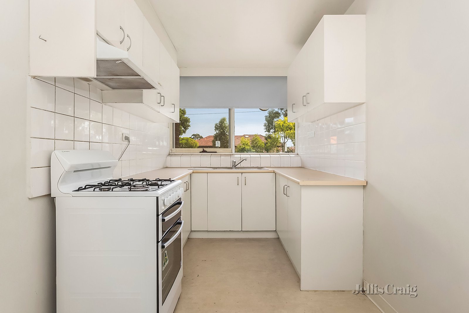 1/209 Maribyrnong Road, Ascot Vale image 3