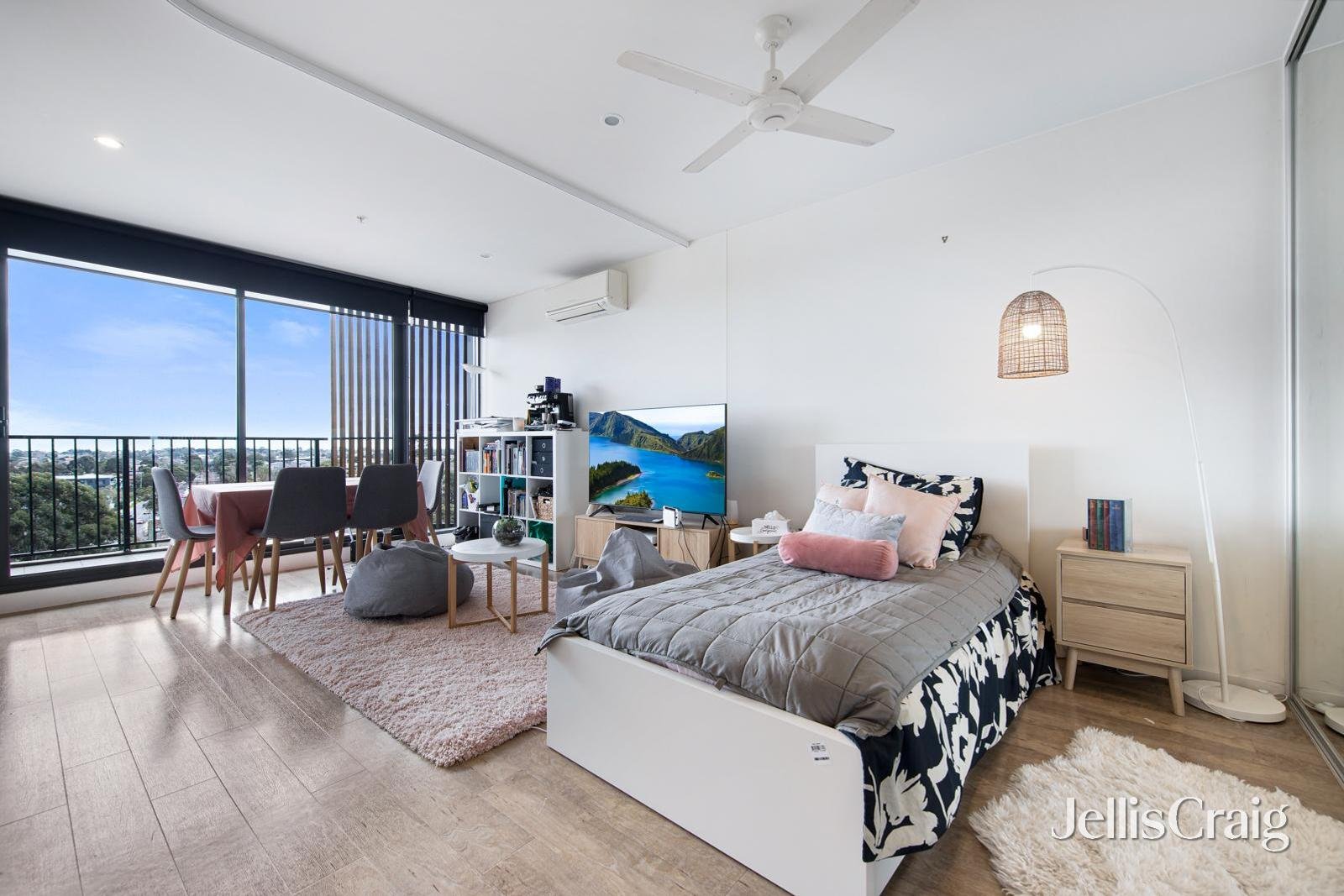 1209/39 Kingsway, Glen Waverley image 3