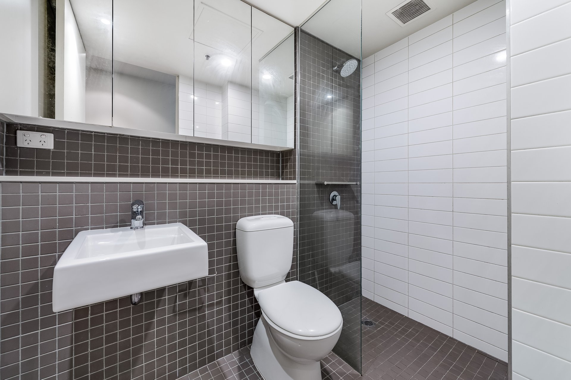 1209 / 8 McCrae Street DOCKLANDS