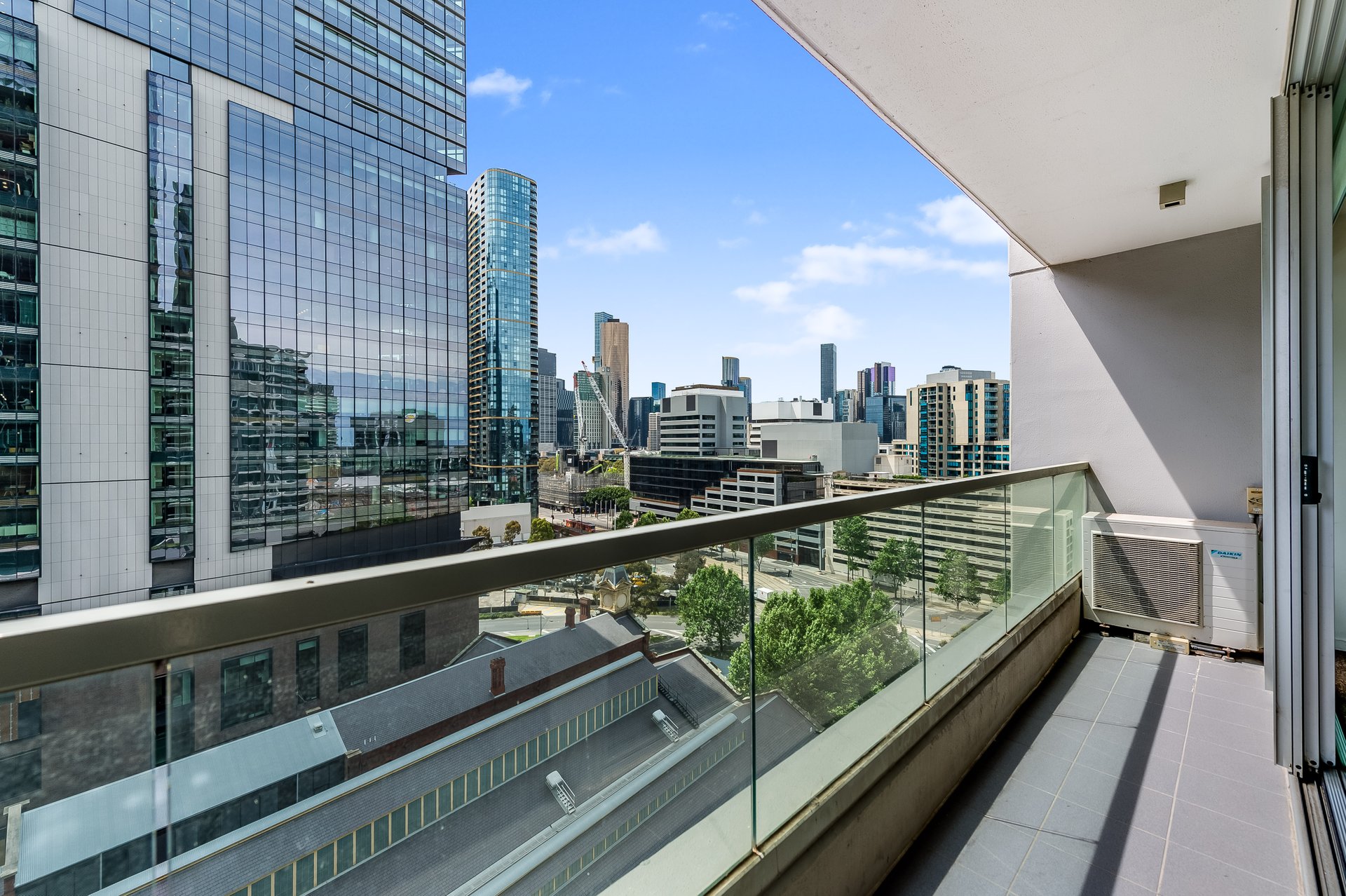 1209 / 8 McCrae Street DOCKLANDS