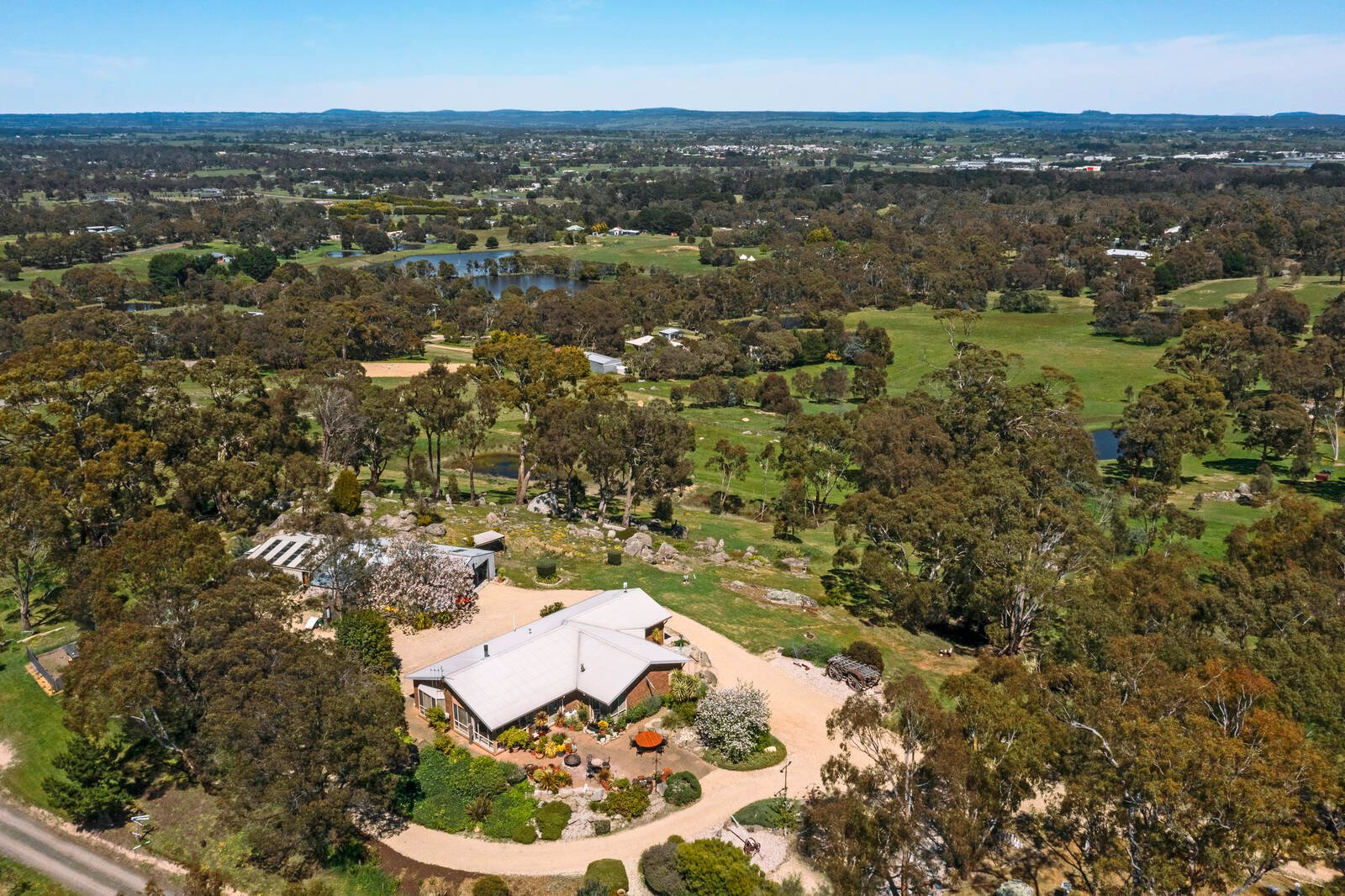 Property Gallery Thumbnail 5