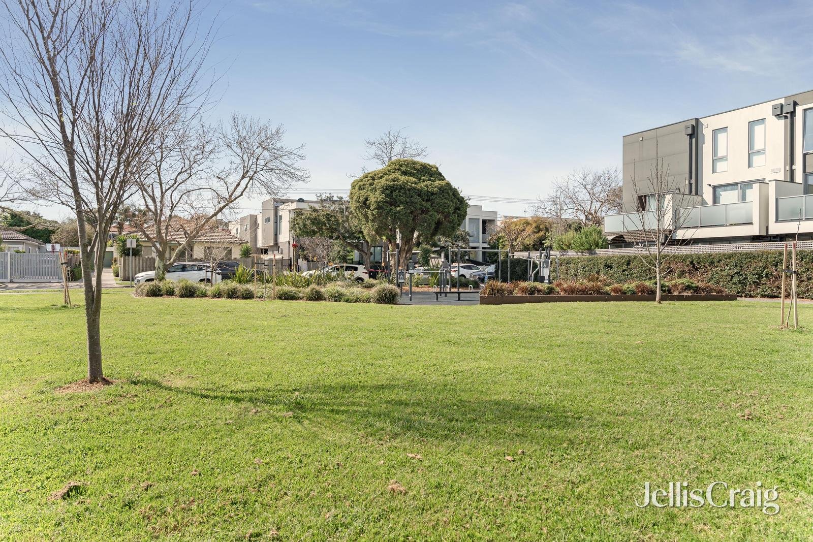 1/21 Barker Street, Cheltenham image 13