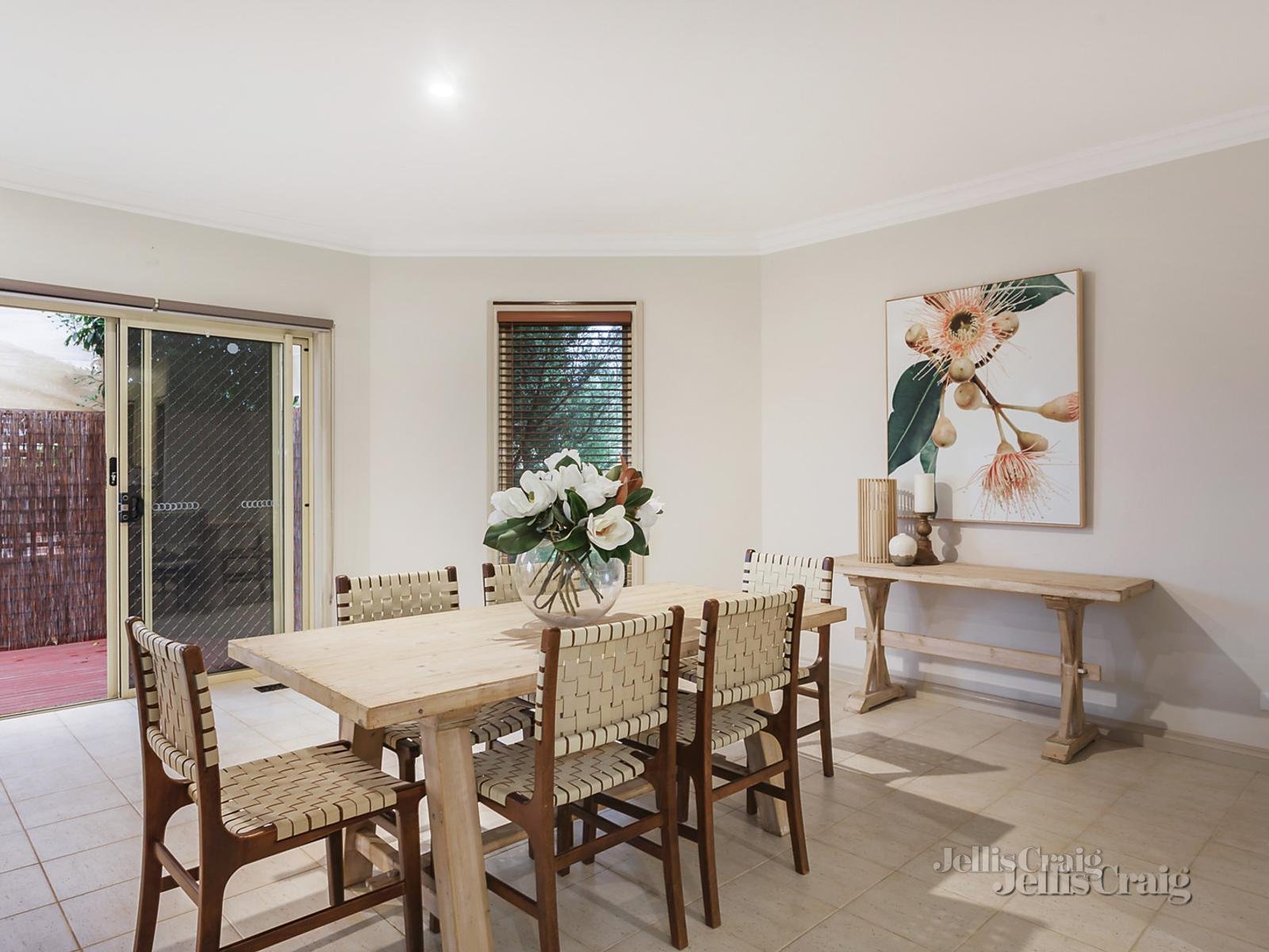 1/21 Beaconsfield Road, Briar Hill image 3