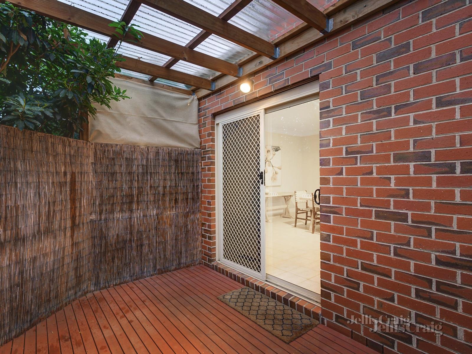 1/21 Beaconsfield Road, Briar Hill image 11