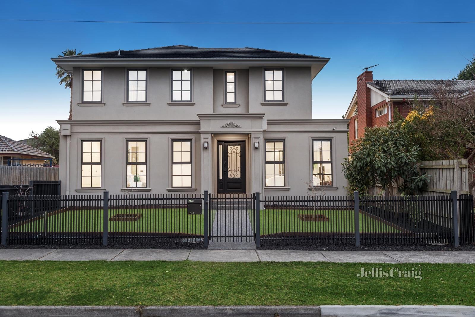 1/21 Blue Hills Avenue, Mount Waverley image 1