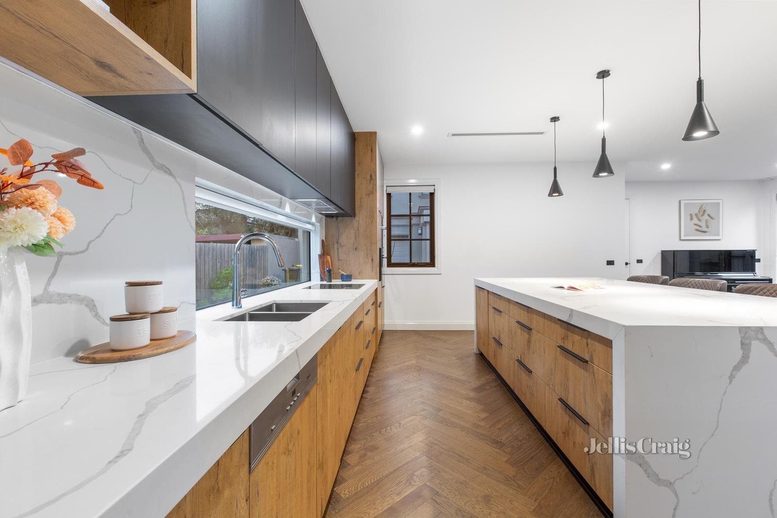 1/21 Blue Hills Avenue, Mount Waverley image 5