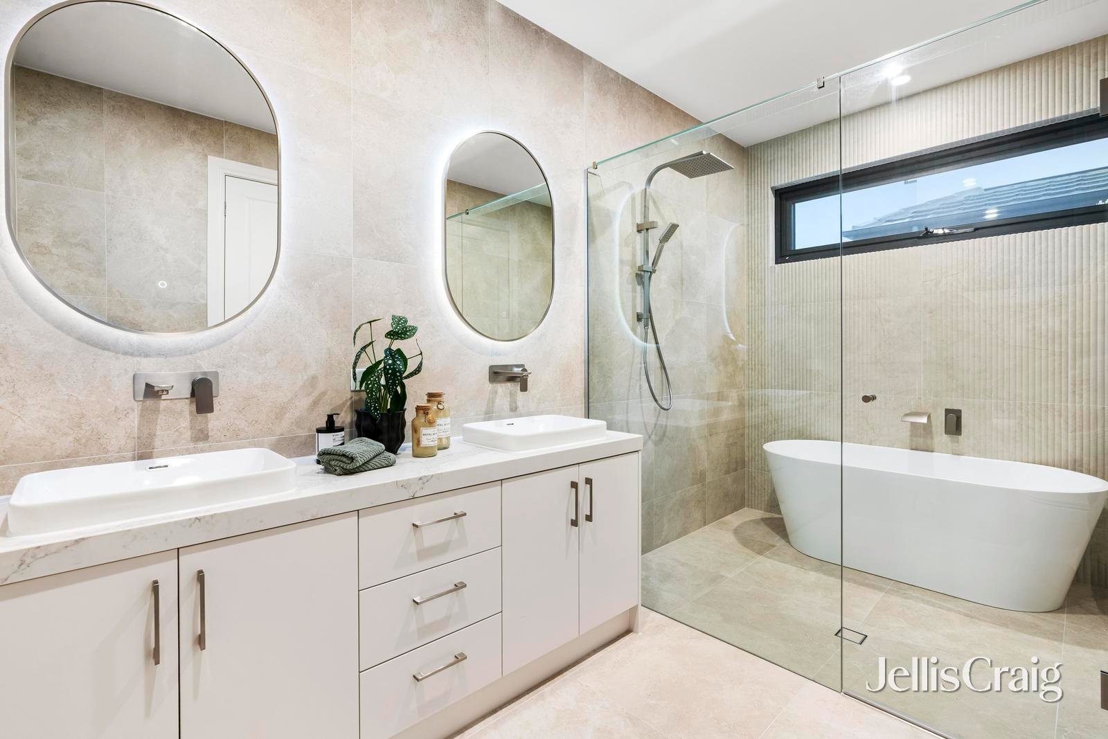 1&2/1 Bridget Street, Glen&nbsp;Waverley image 9