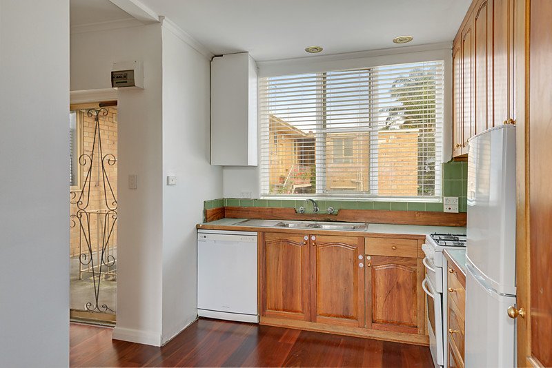 12/1 Brookfield Court, Hawthorn East image 4