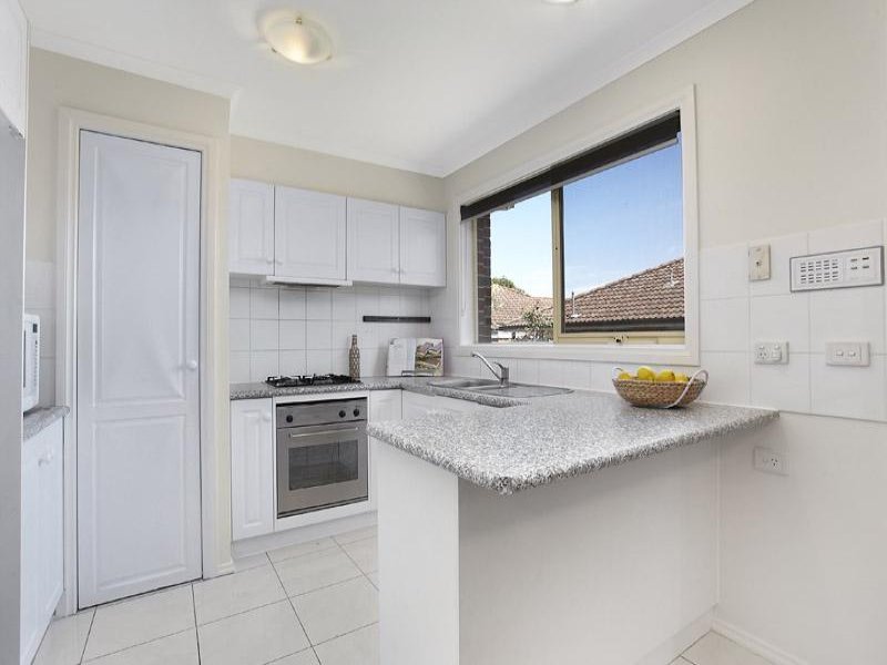 1/21 Clyde Street, Box Hill North image 4
