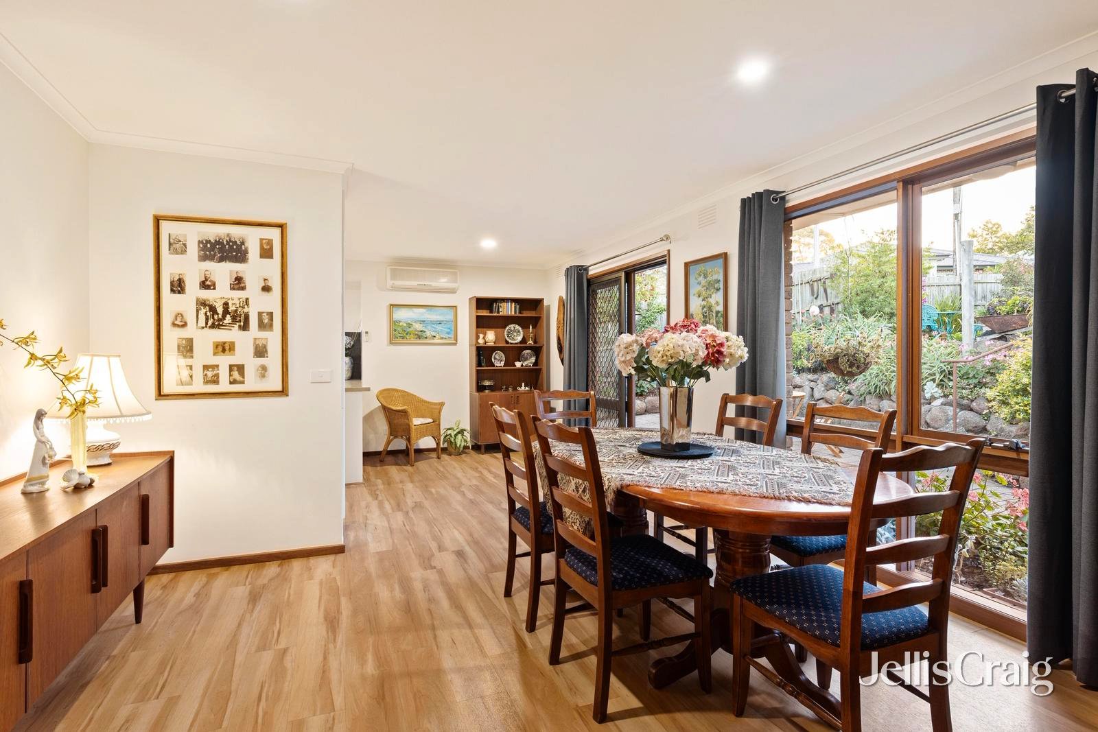 1/21 Cobham Road, Mitcham image 3