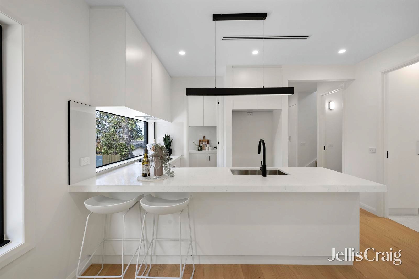 1/21 Culwell Avenue, Mitcham image 3