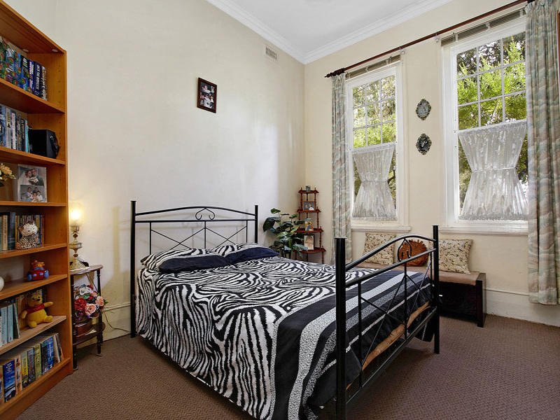 121 Danks Street, Albert Park image 5