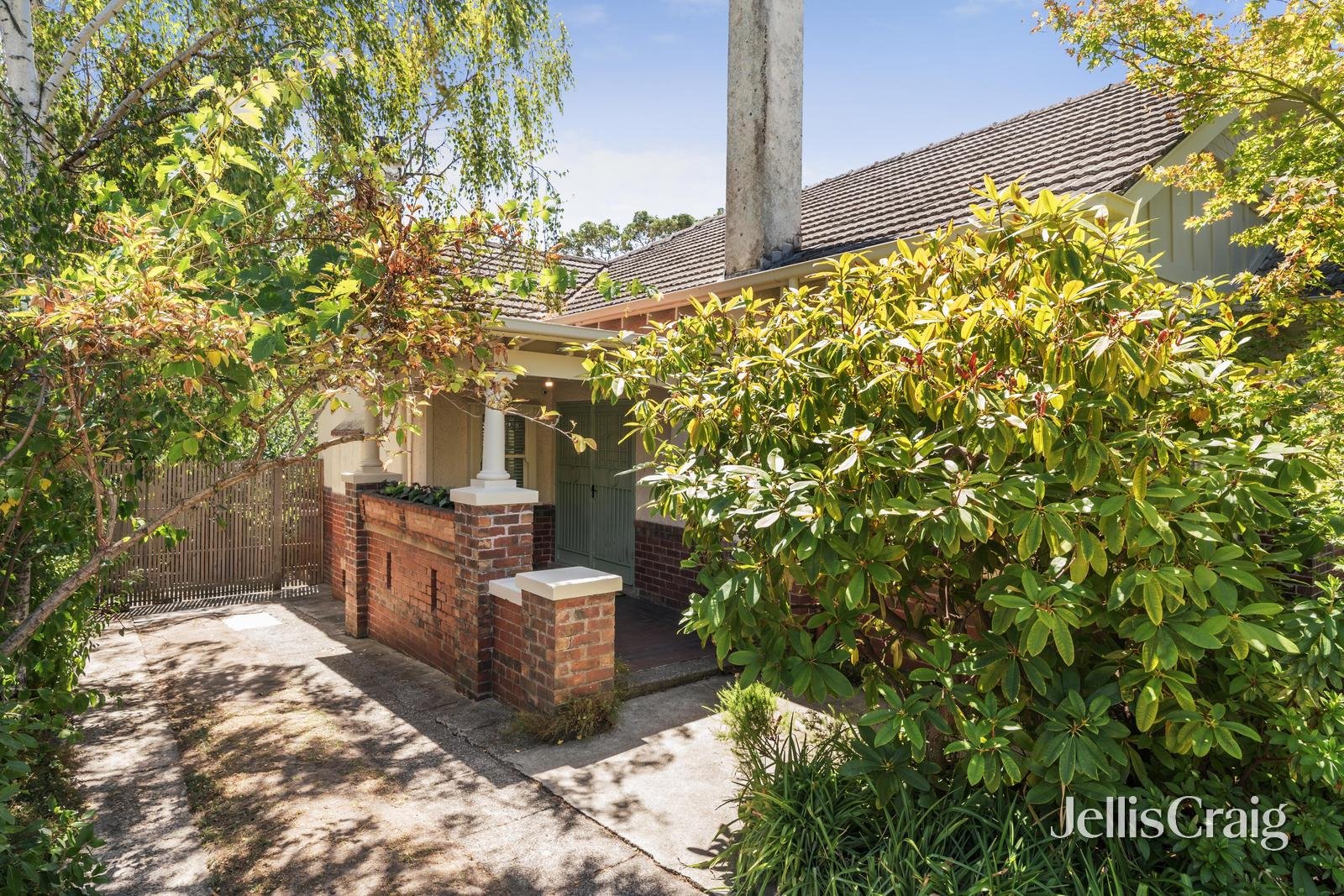 121 Disraeli Street, Kew image 1