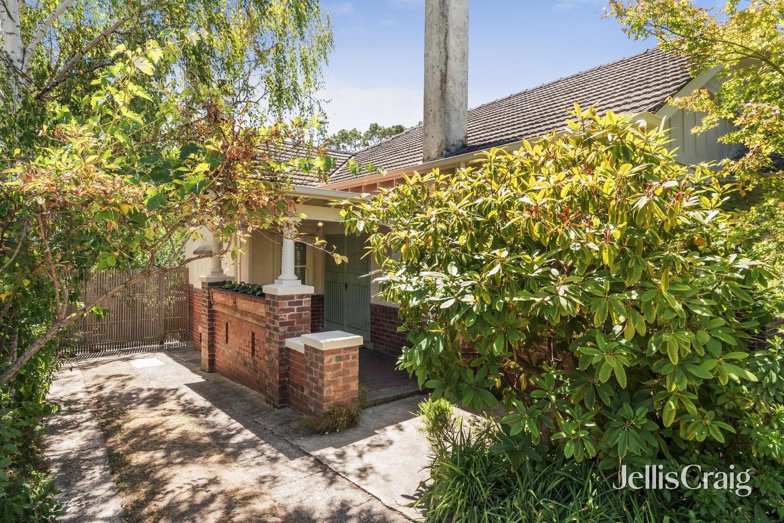 121 Disraeli Street, Kew image 1