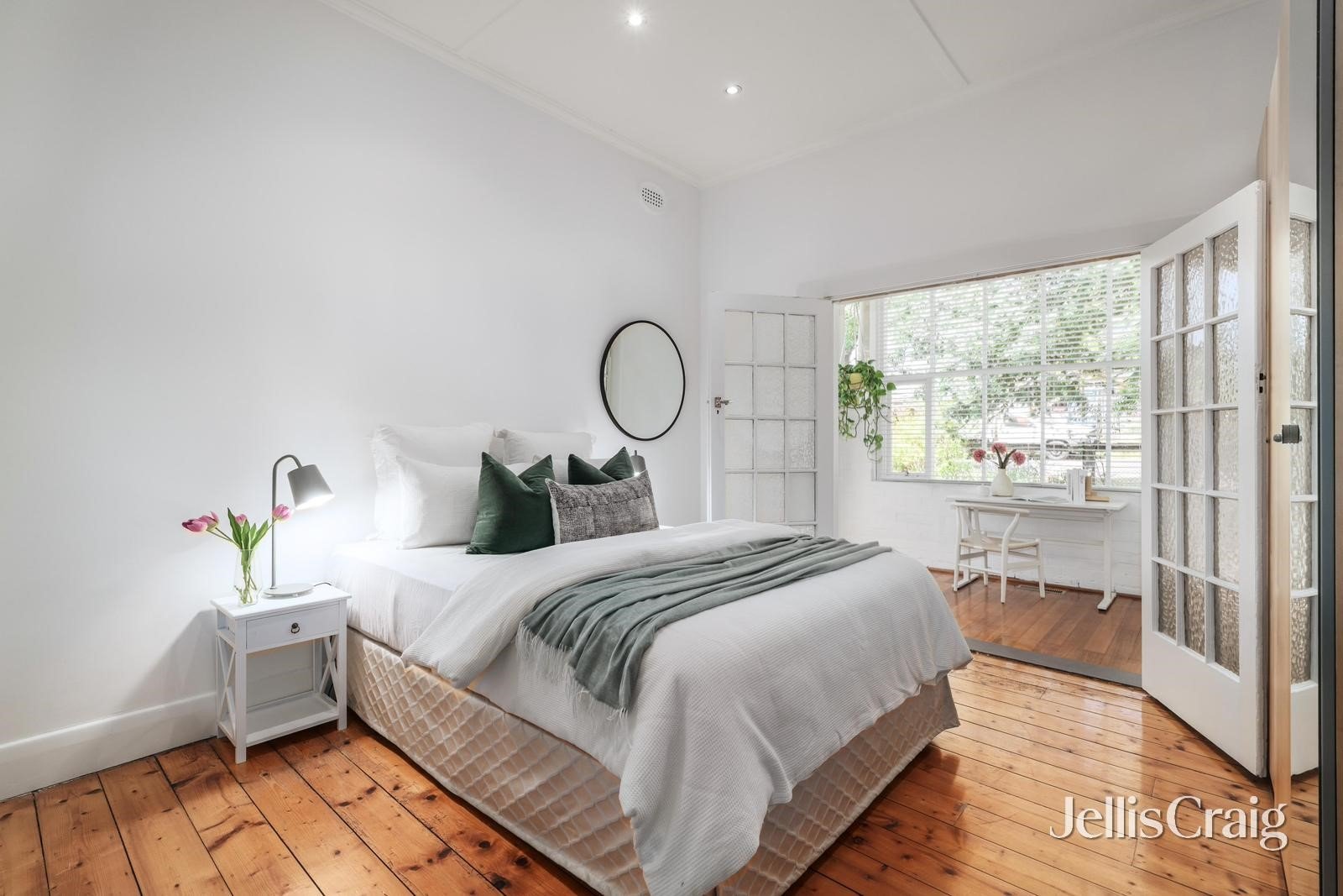 121 Disraeli Street, Kew image 5