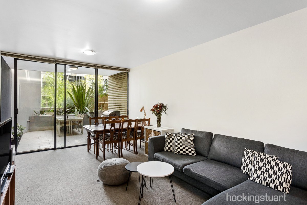 12/1 Domville Avenue, Hawthorn image 2