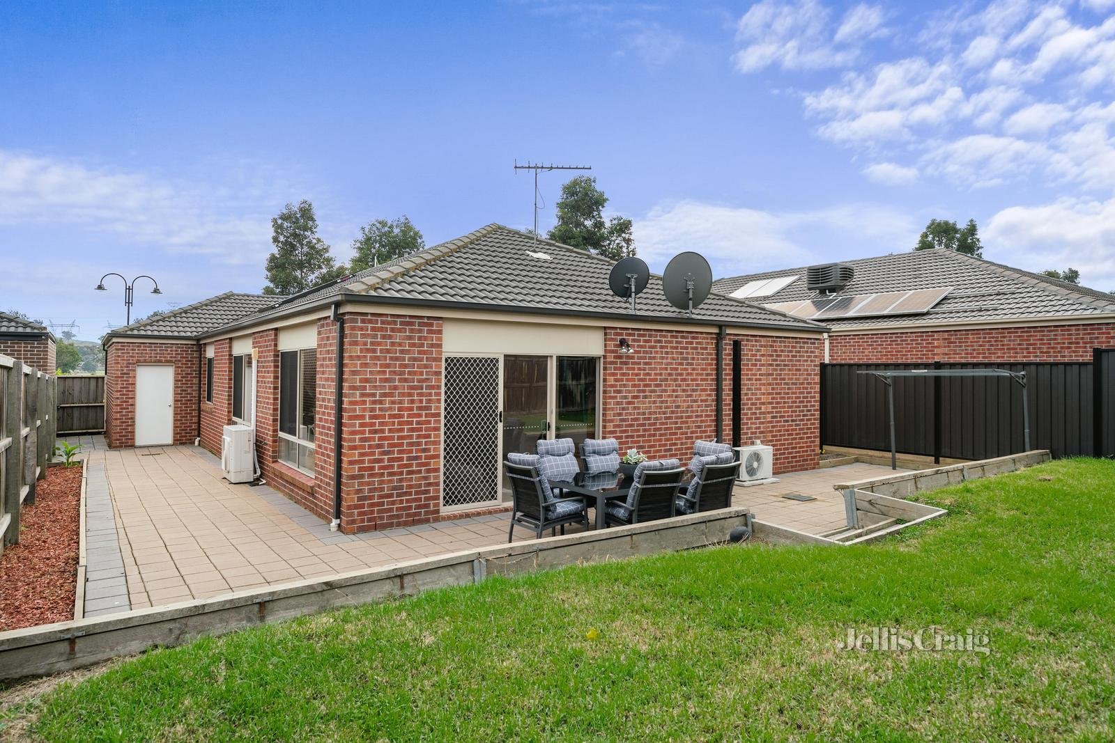 121 Gordons Road, South Morang image 12