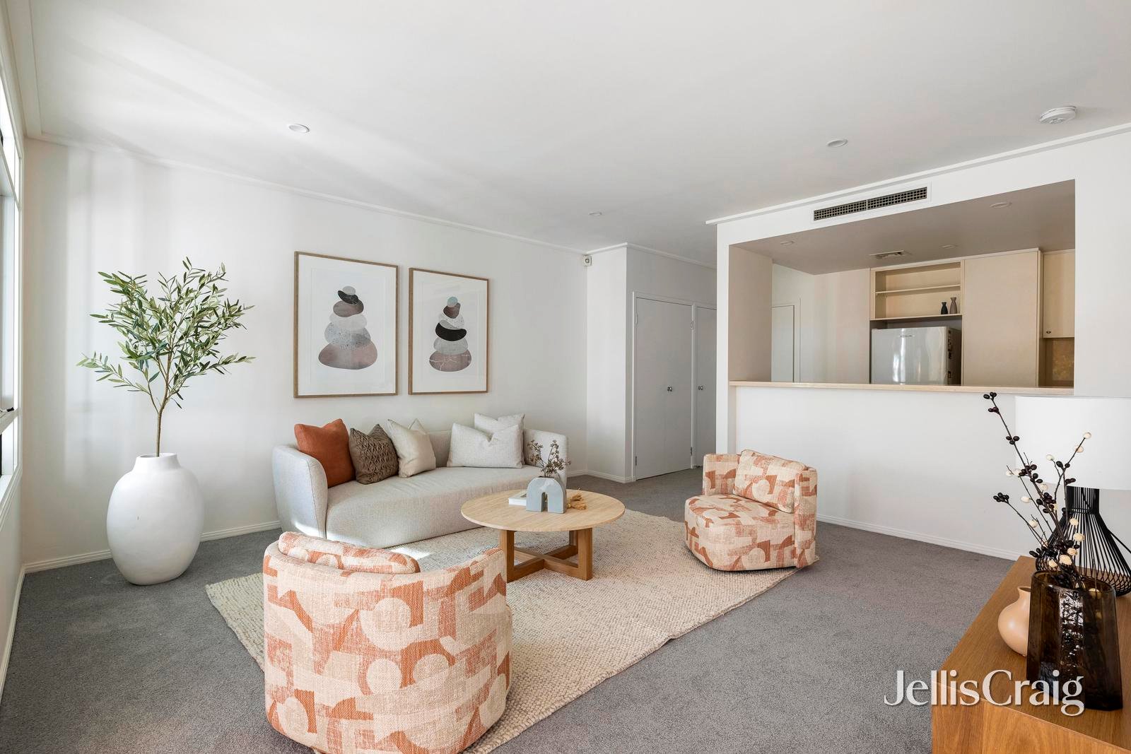 12/1 Graham Street, Port&nbsp;Melbourne image 2