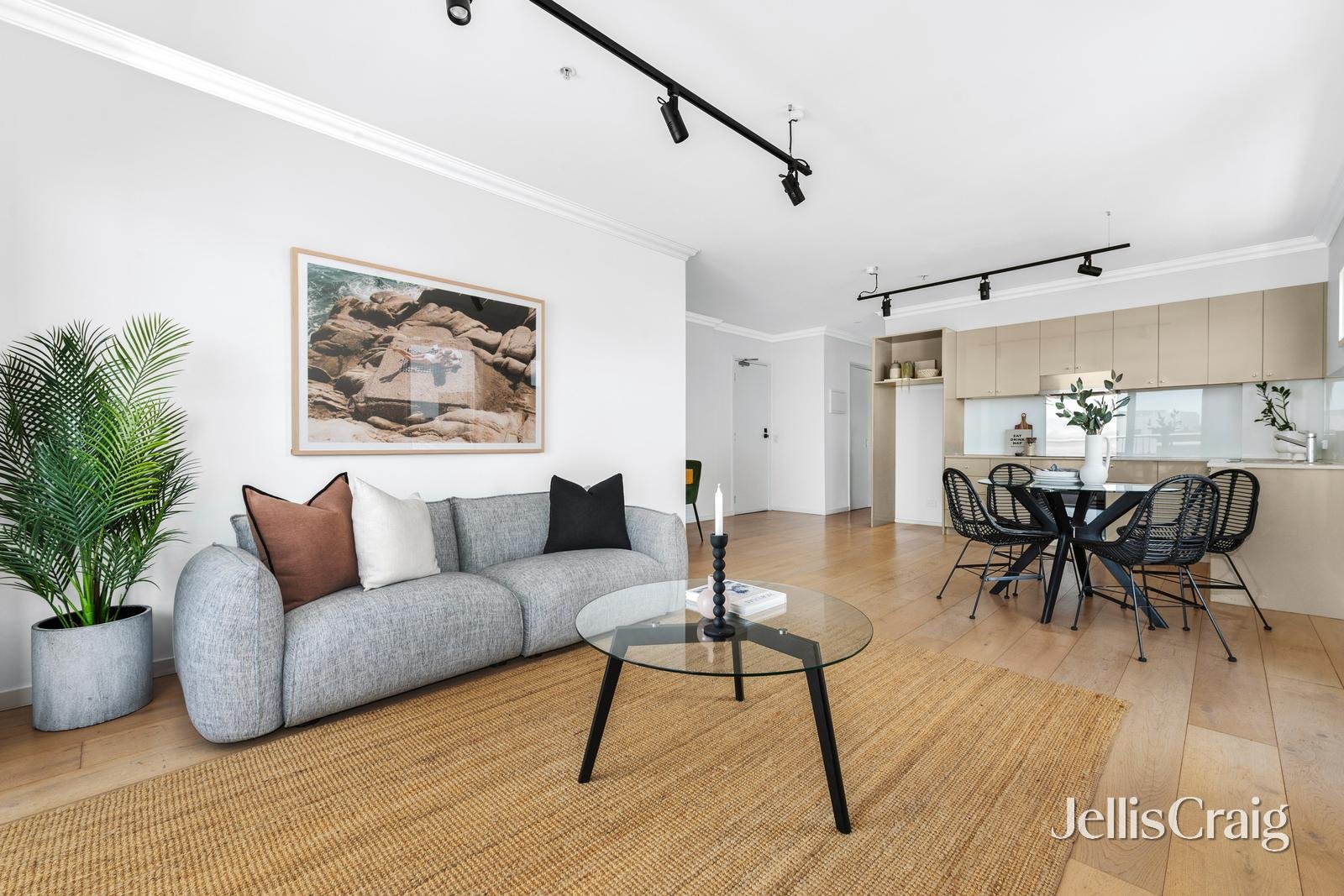 12/1 Gumbri Place, Brunswick image 1