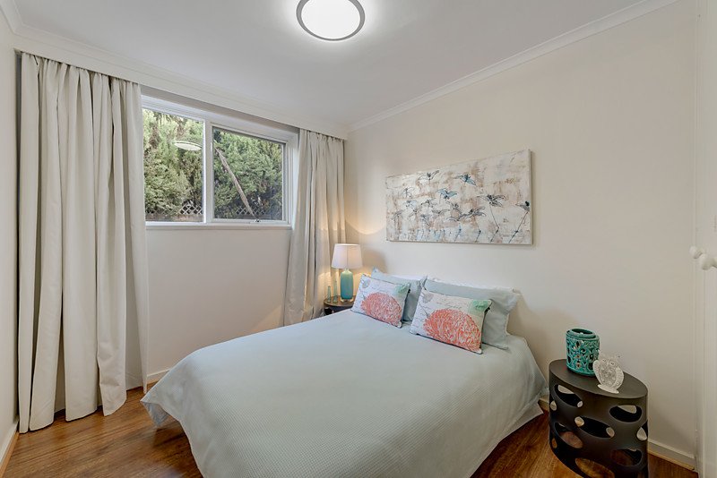 1/21 Hartington Street, Kew image 6