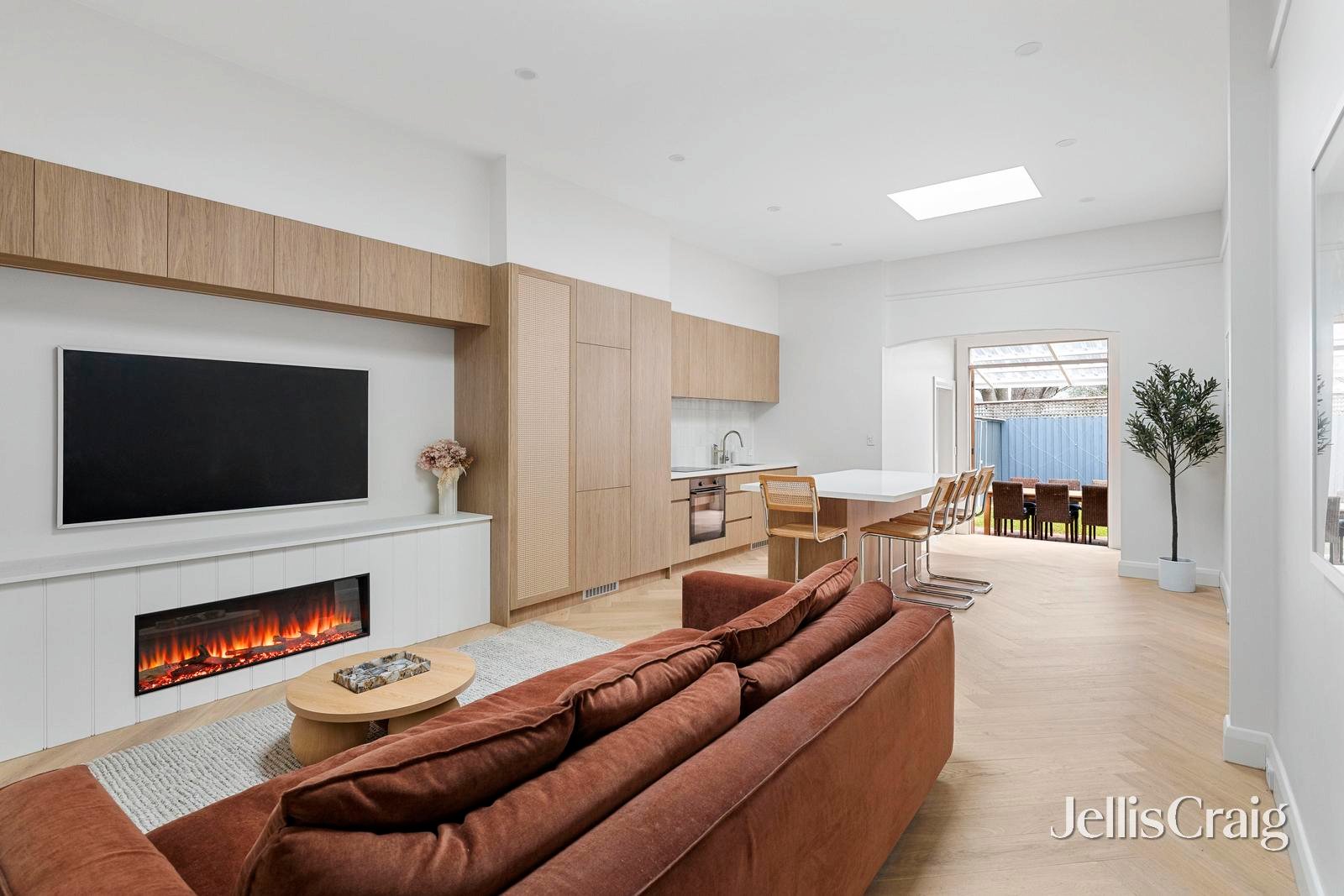121 Male Street, Brighton image 7