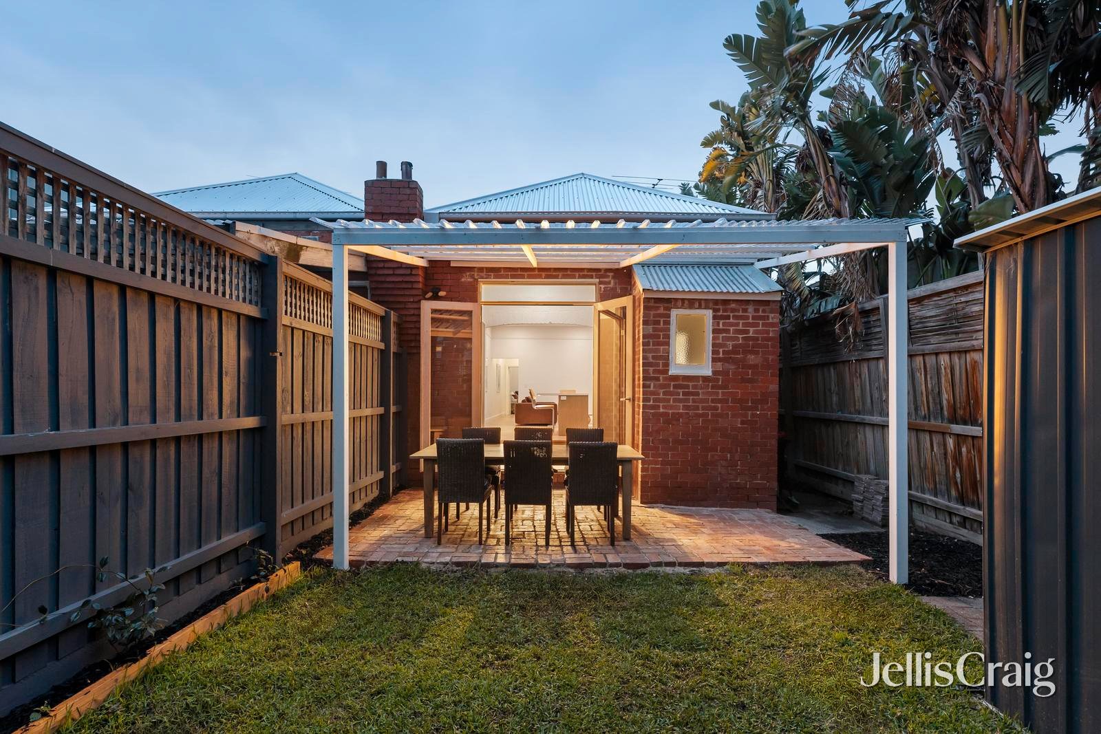 121 Male Street, Brighton image 12