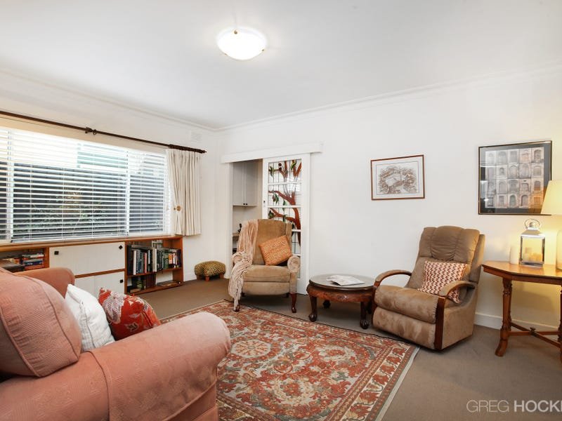 121 Melbourne Road, Williamstown image 2