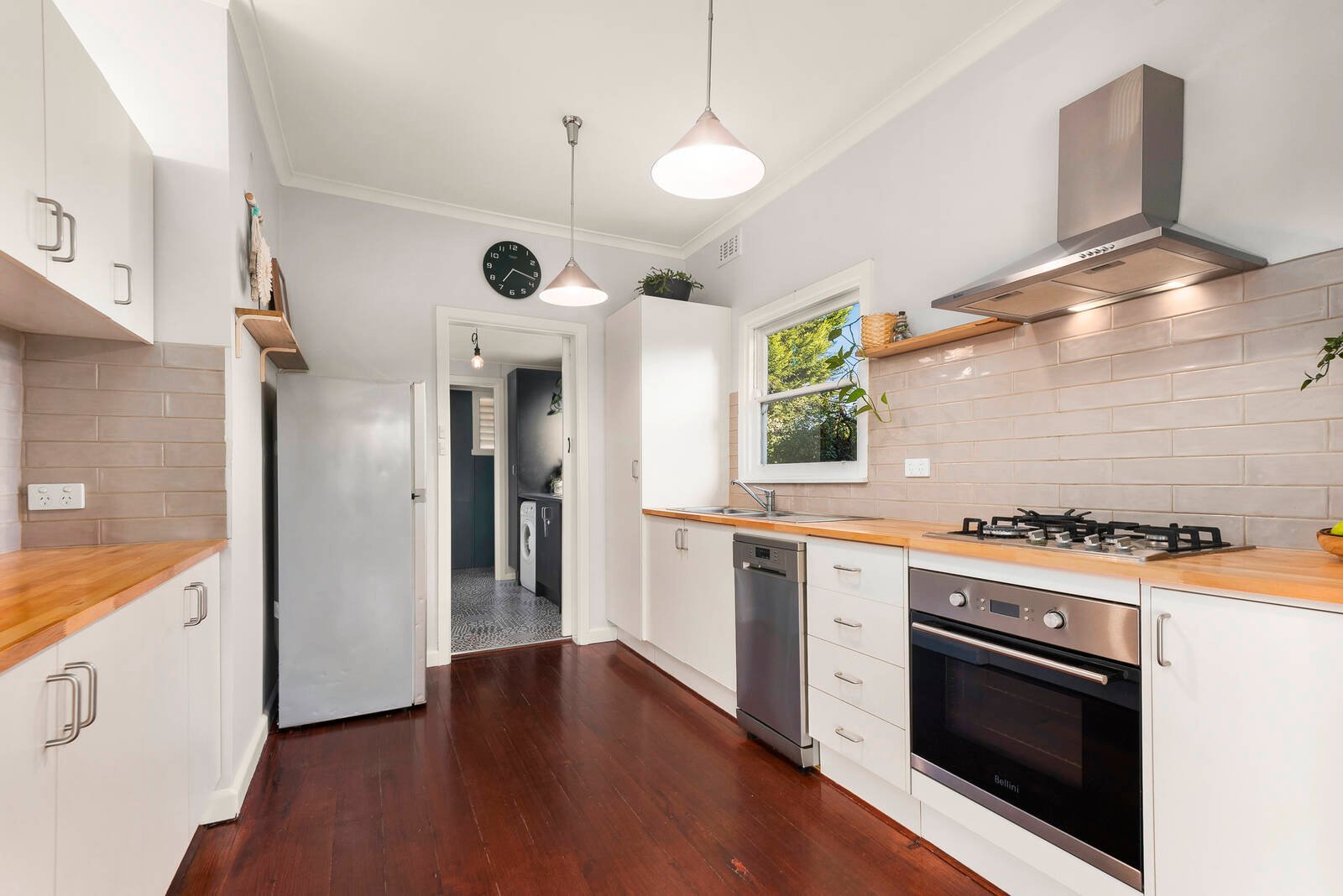 Property Gallery Thumbnail 5