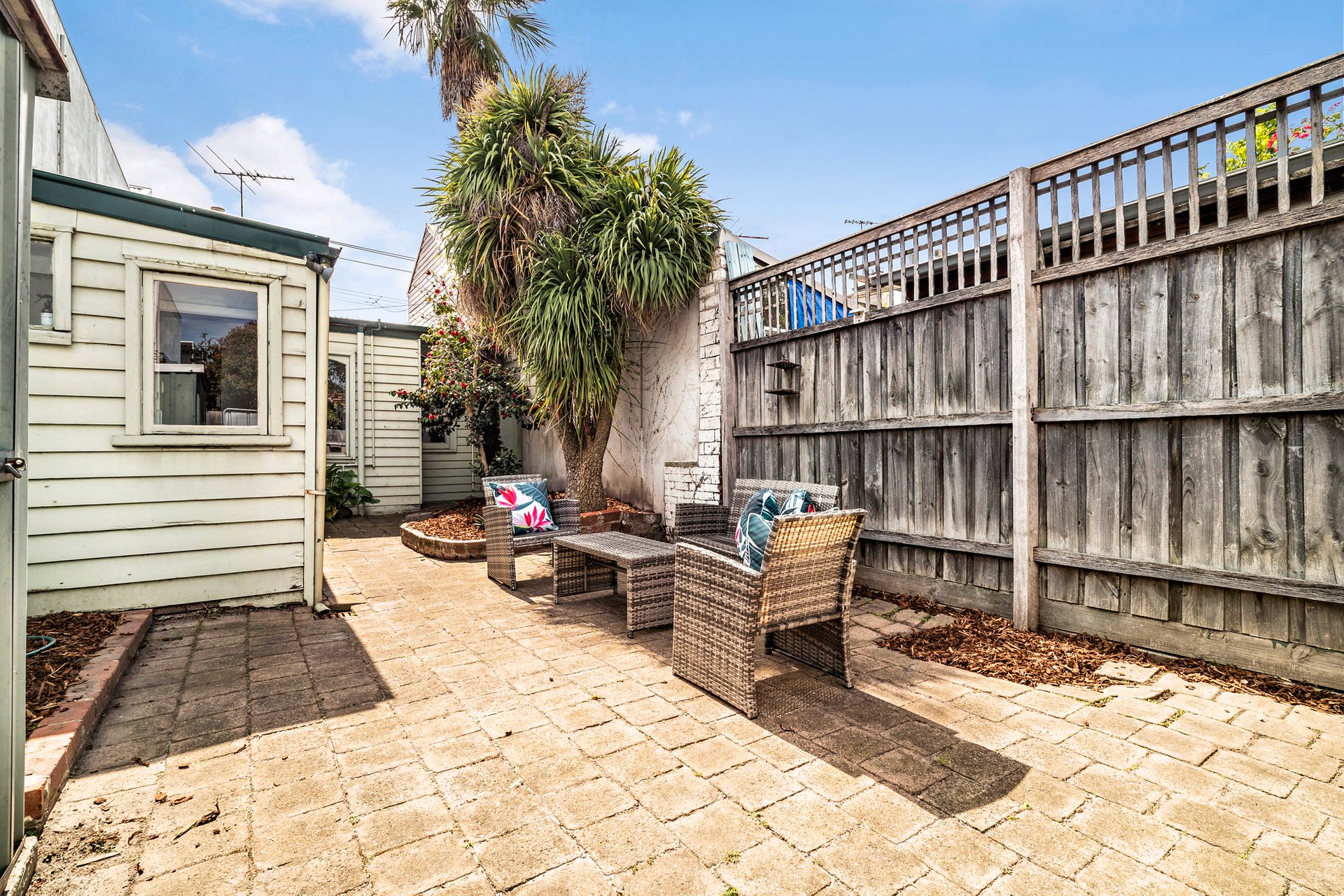 121 Napier Street, South Melbourne image 8