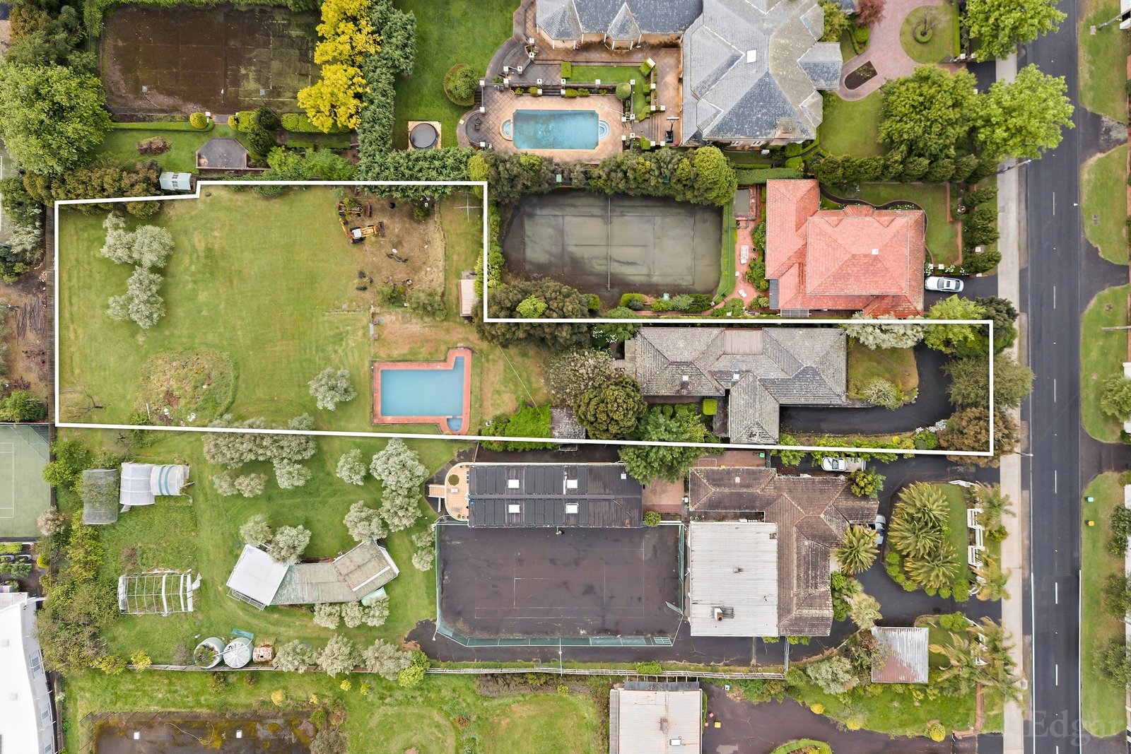 Property Gallery Thumbnail 4