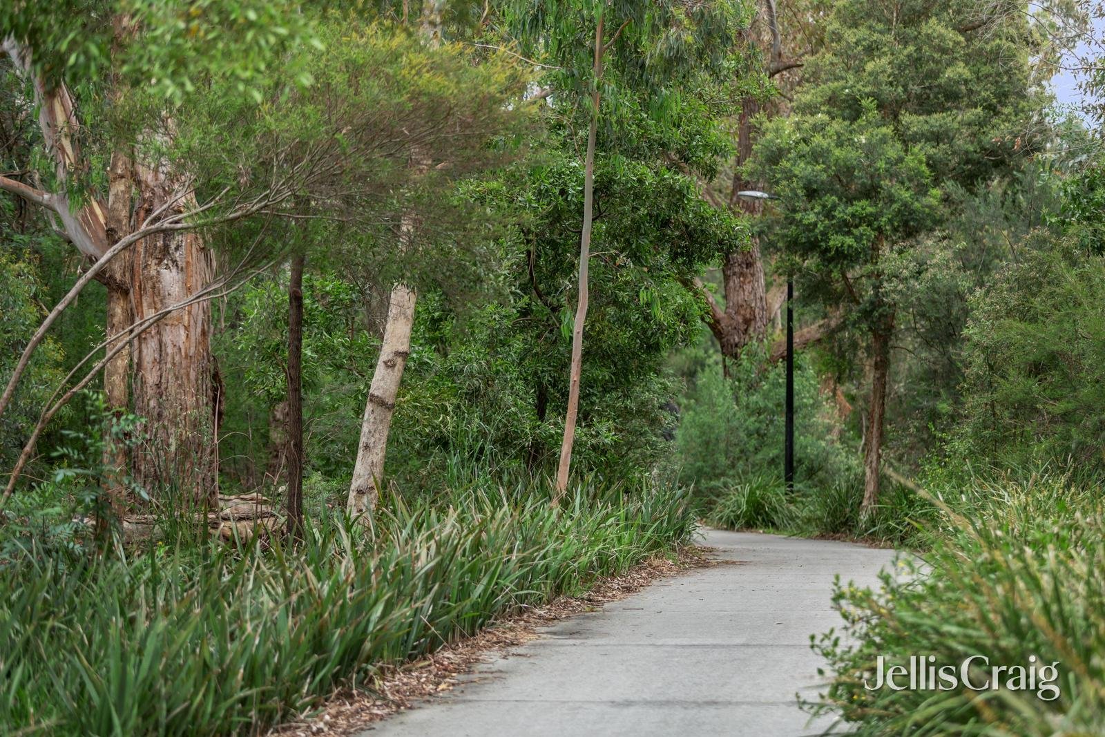1/21 The Glen, Donvale image 16