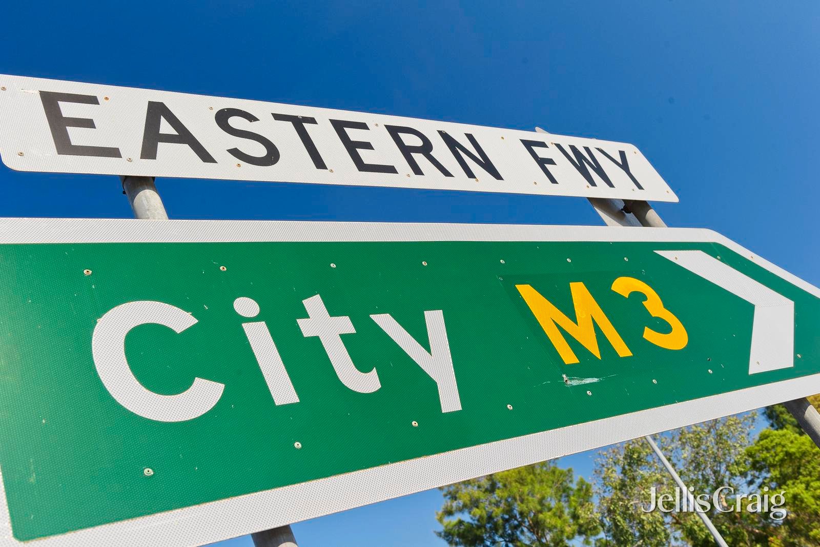 1/21 The Glen, Donvale image 17