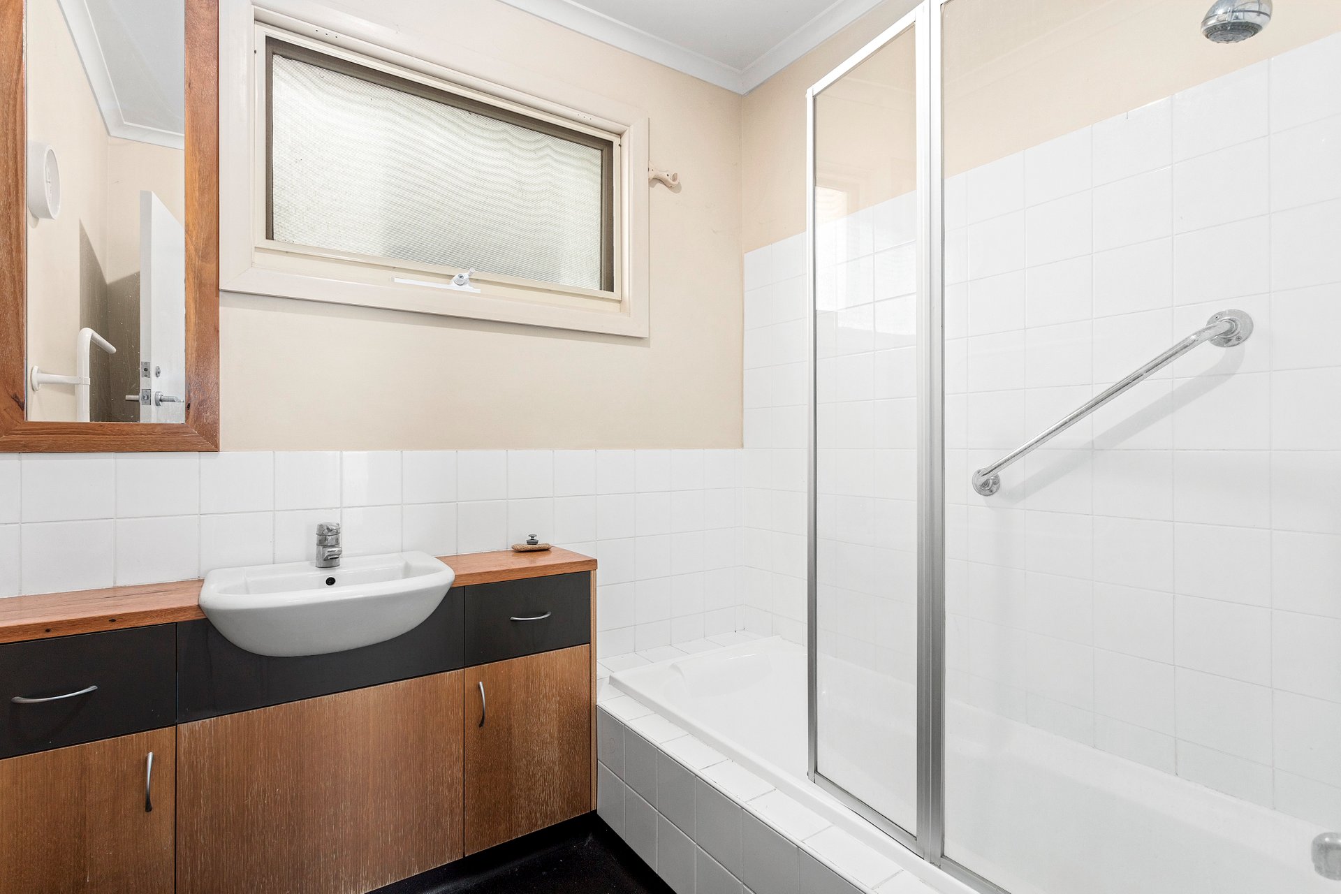 Property Gallery Thumbnail 5