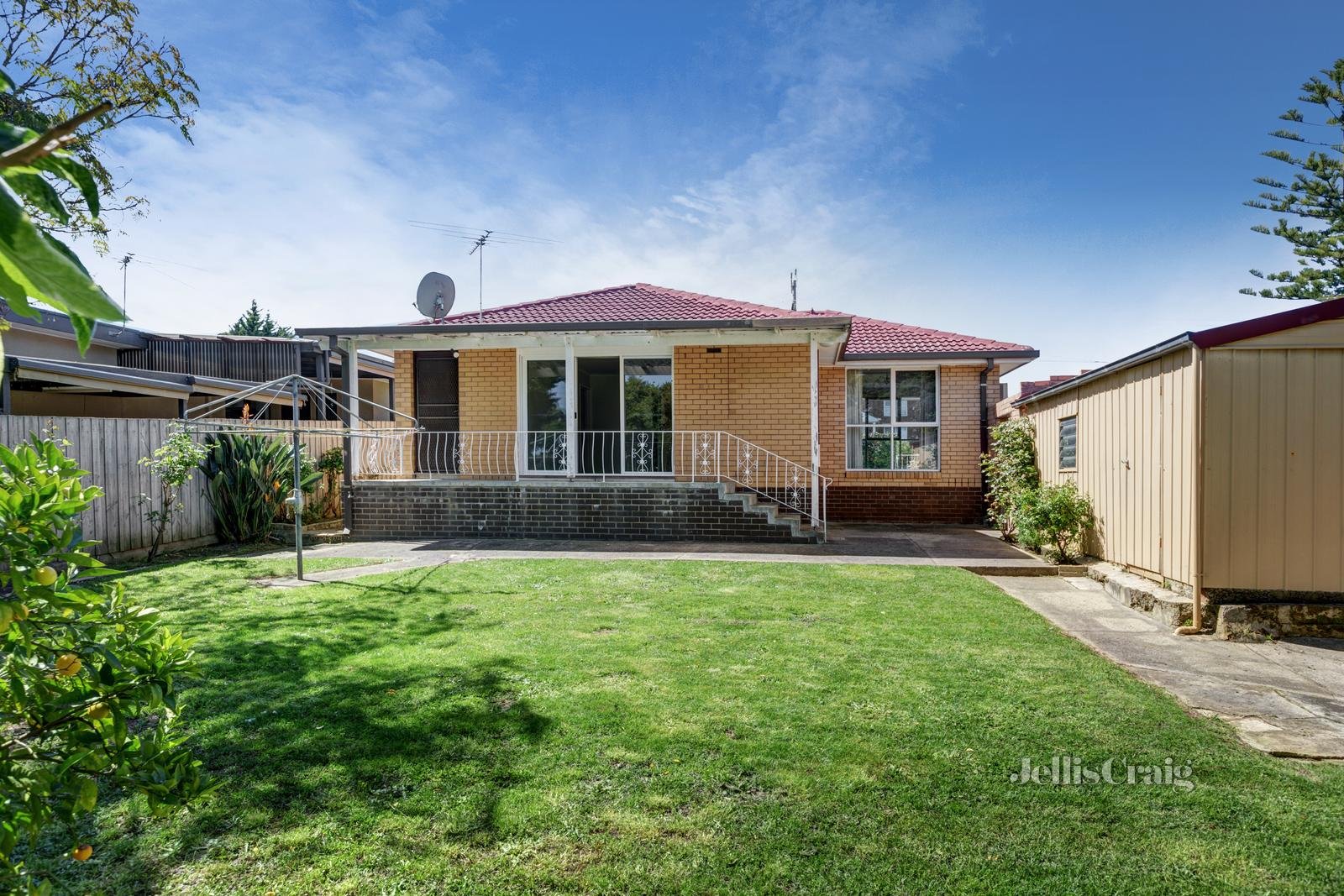 121 View Mount Road, Glen Waverley image 6