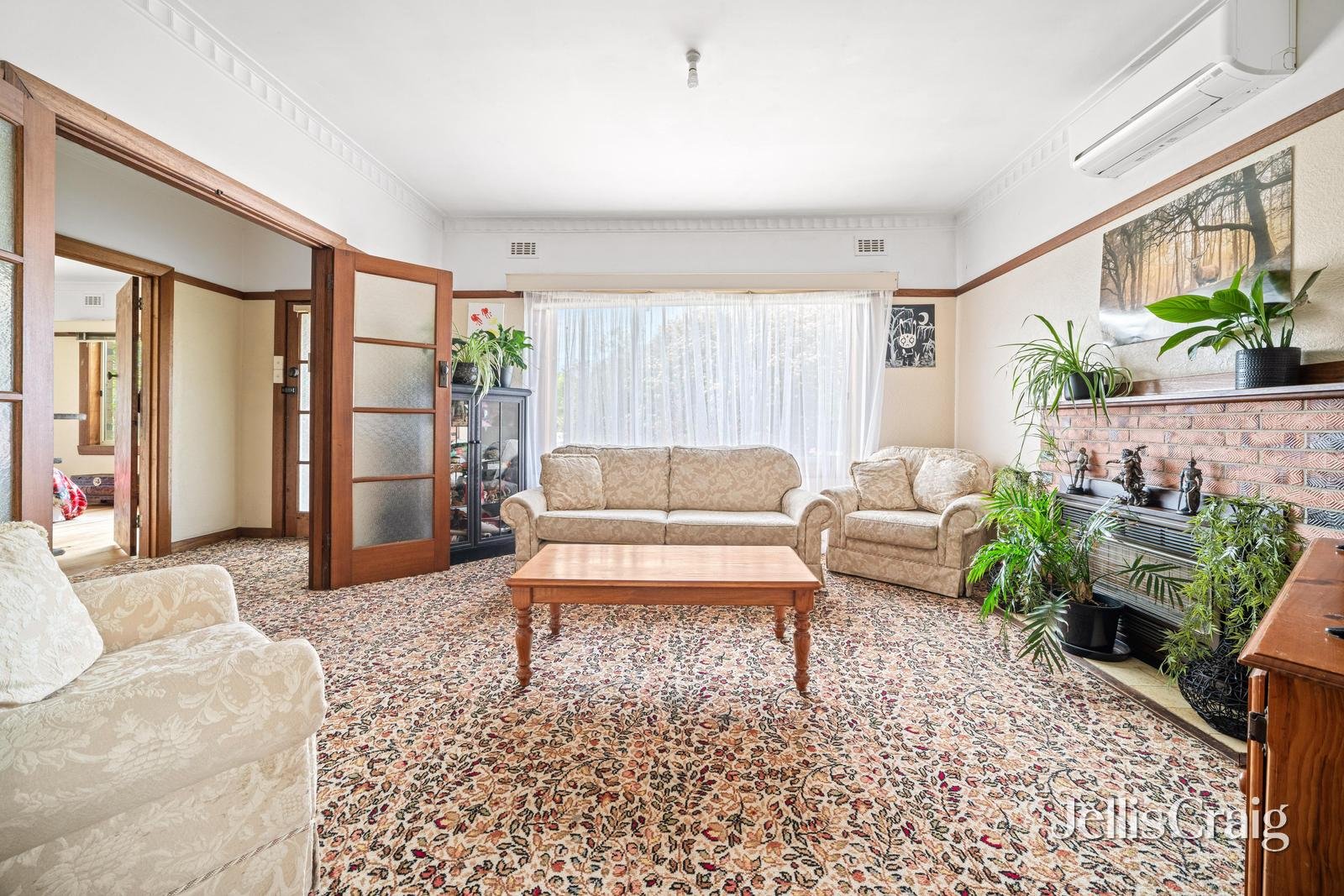 121 Warrigal Road, Mentone image 4