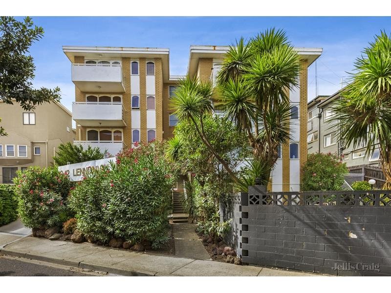 12/10-12 Lennon Street, Parkville image 1