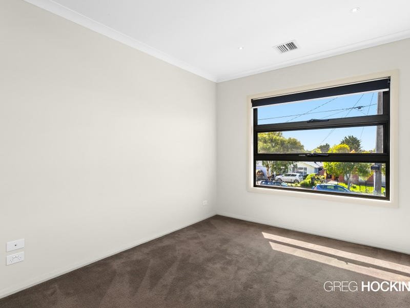 1/210 Merton Street, Altona Meadows image 8