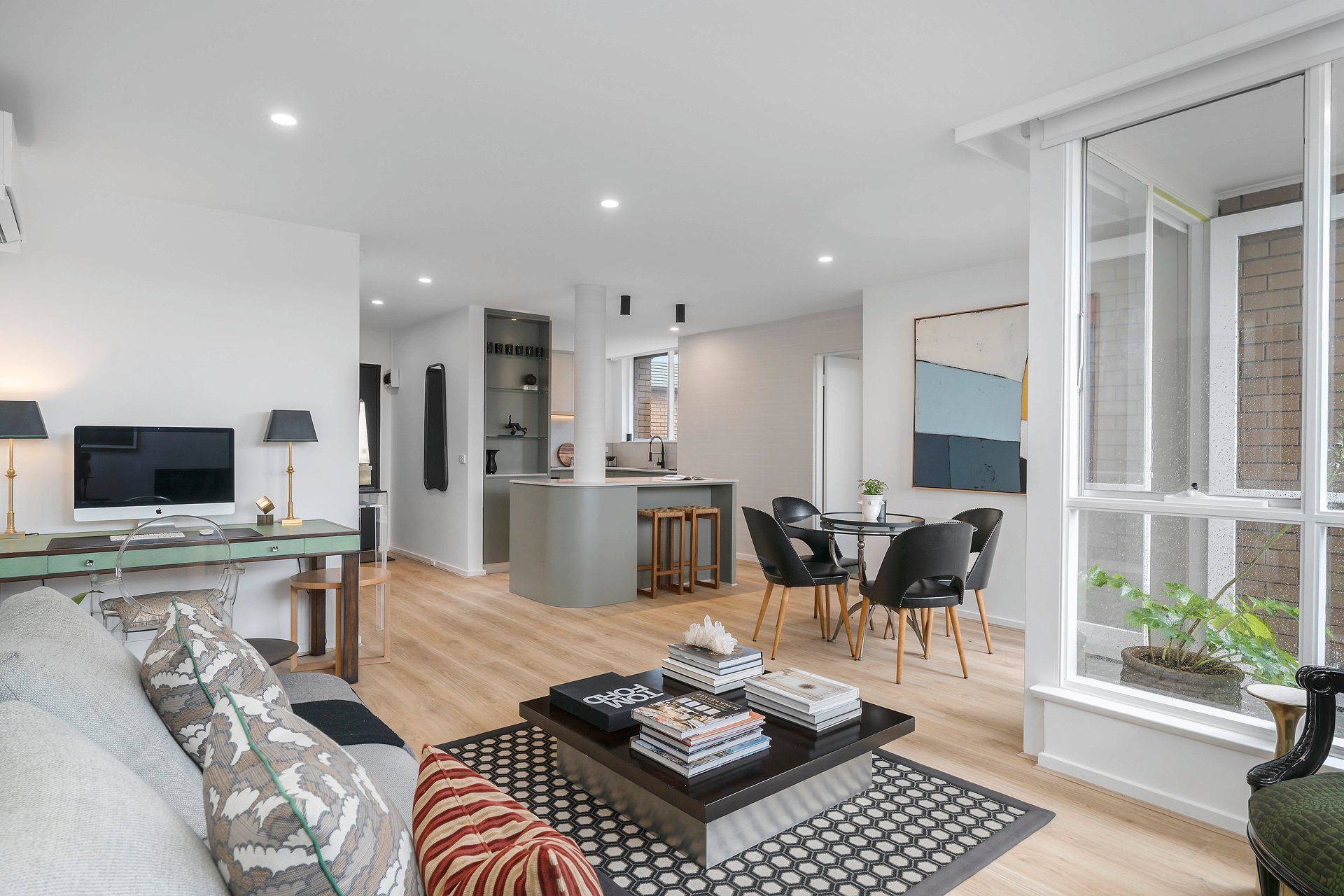 Property Gallery - Main Image