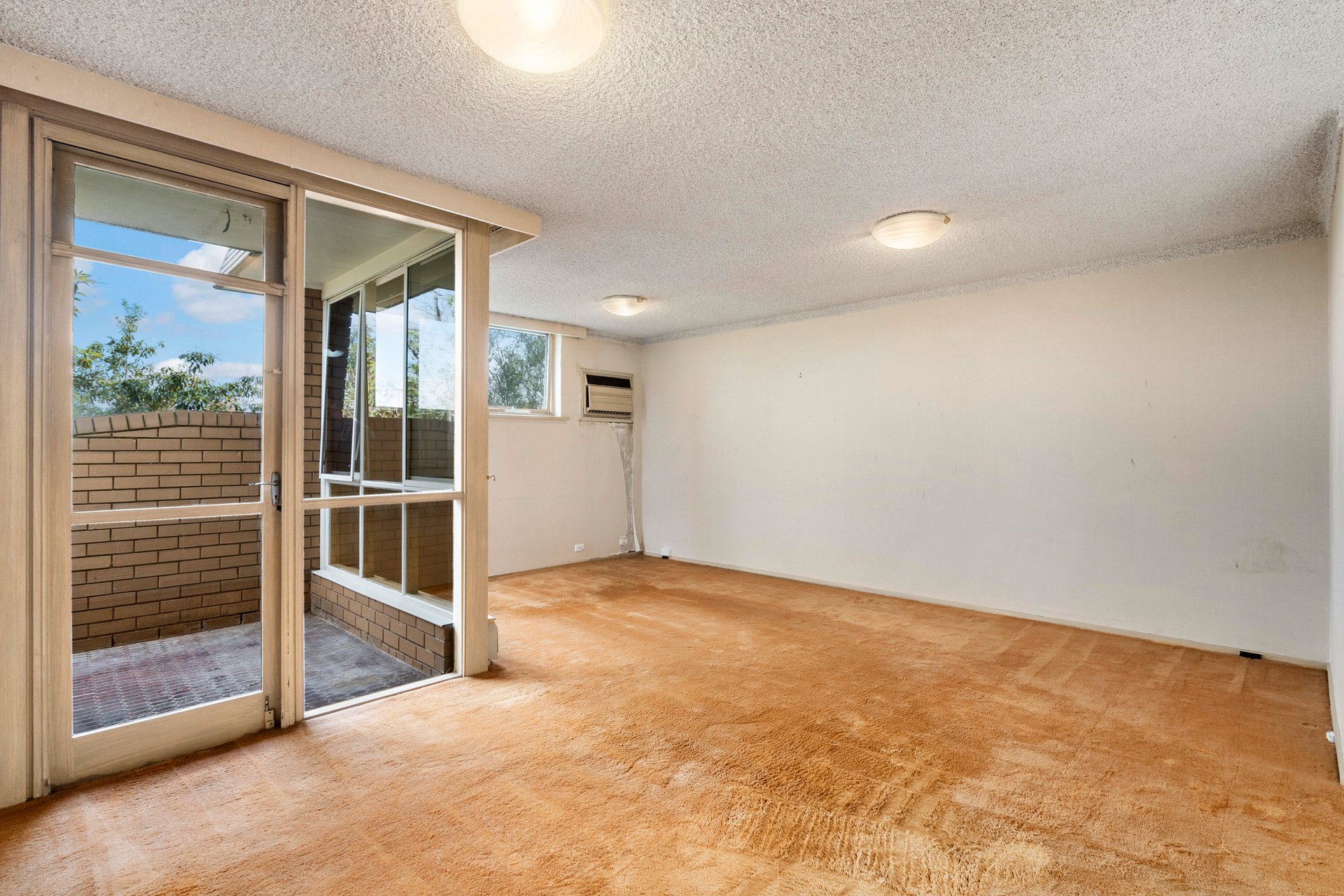 Property Gallery Thumbnail 2